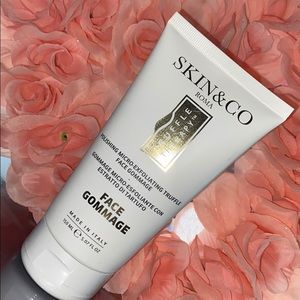 SKIN&CO